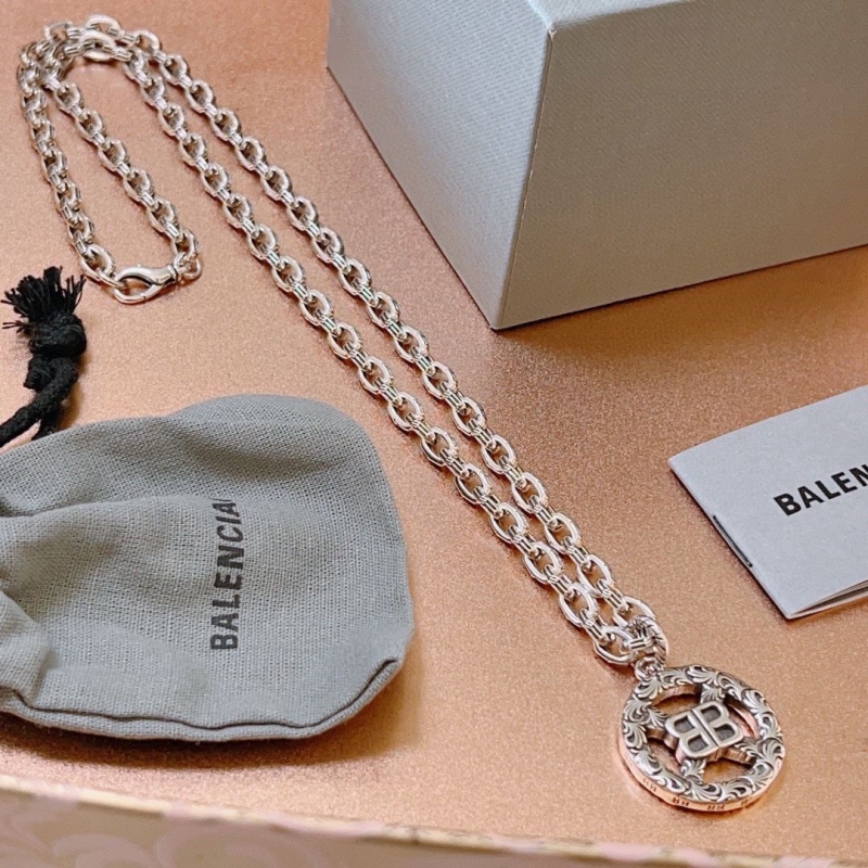 Ba1en*iaga necklaces